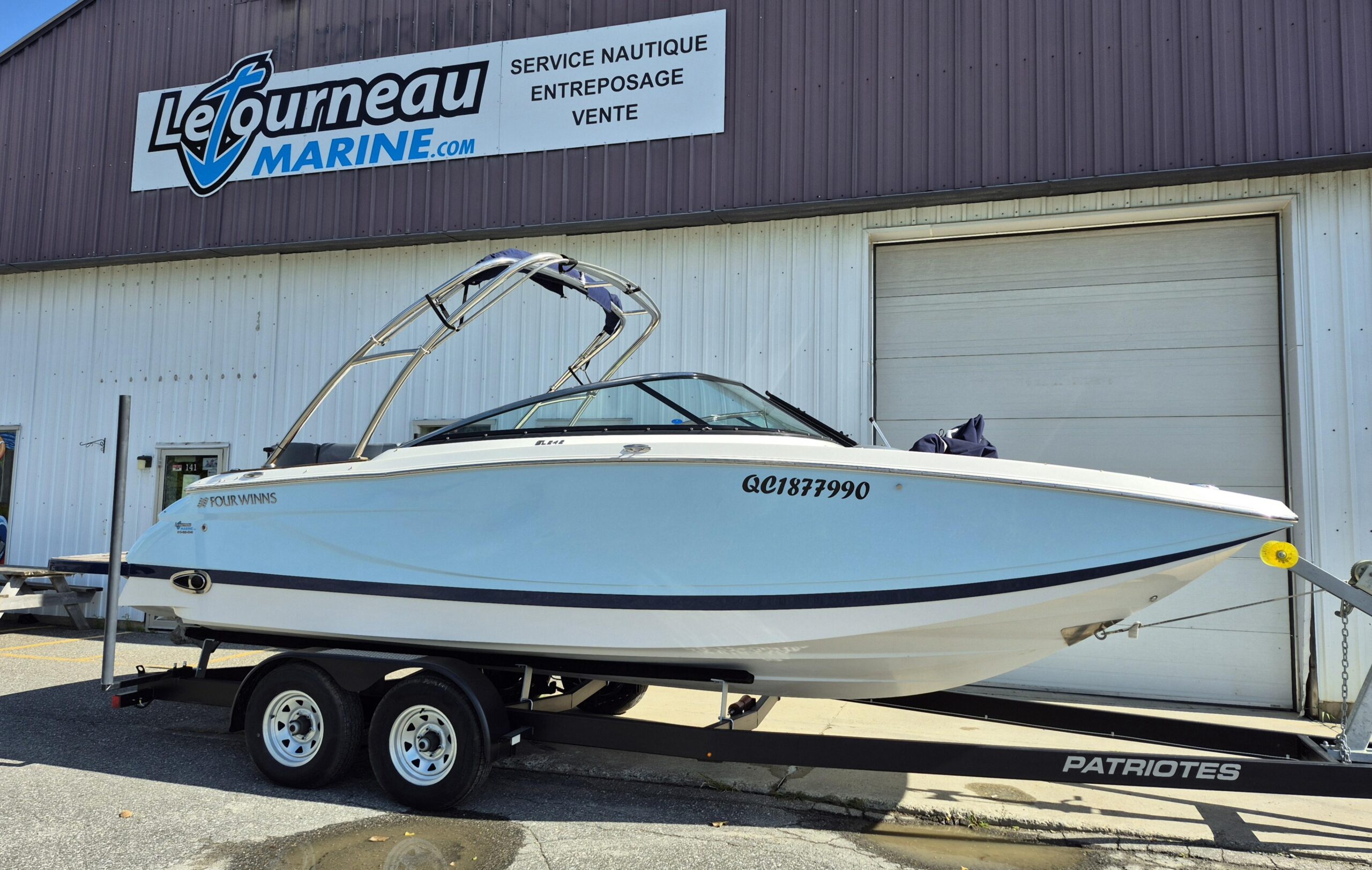 Four Winns SL 242 2009