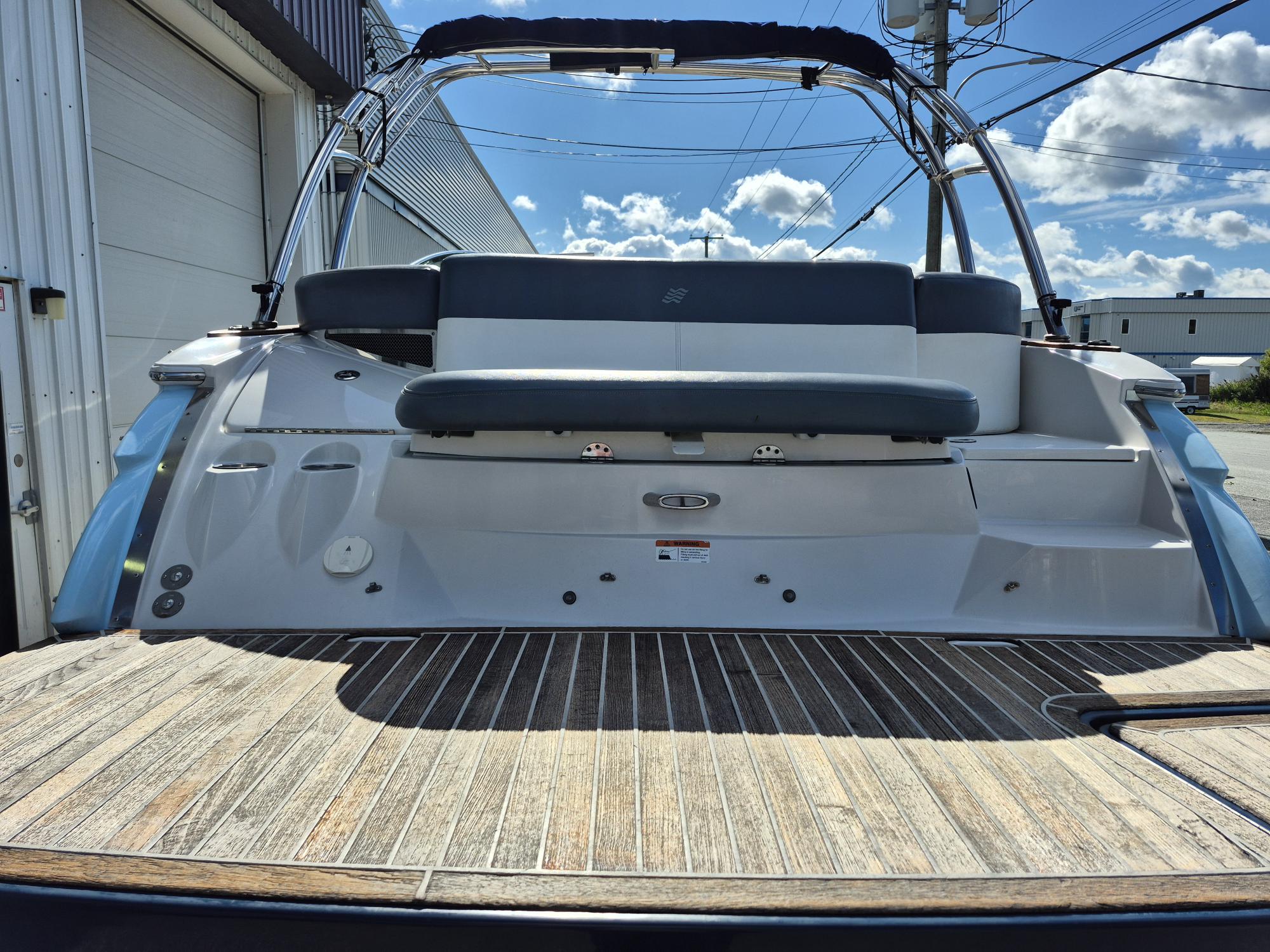 Four Winns SL 242 2009