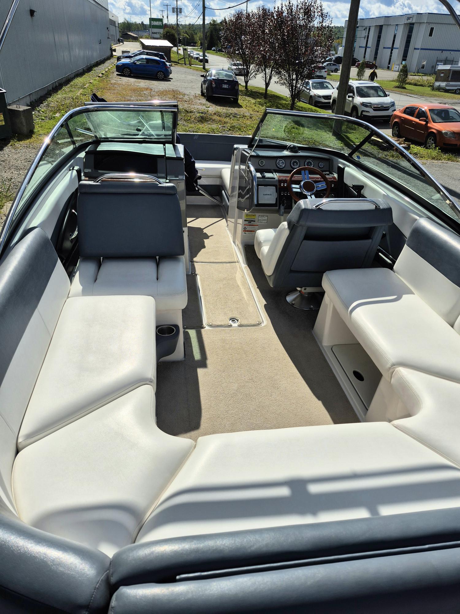 Four Winns SL 242 2009