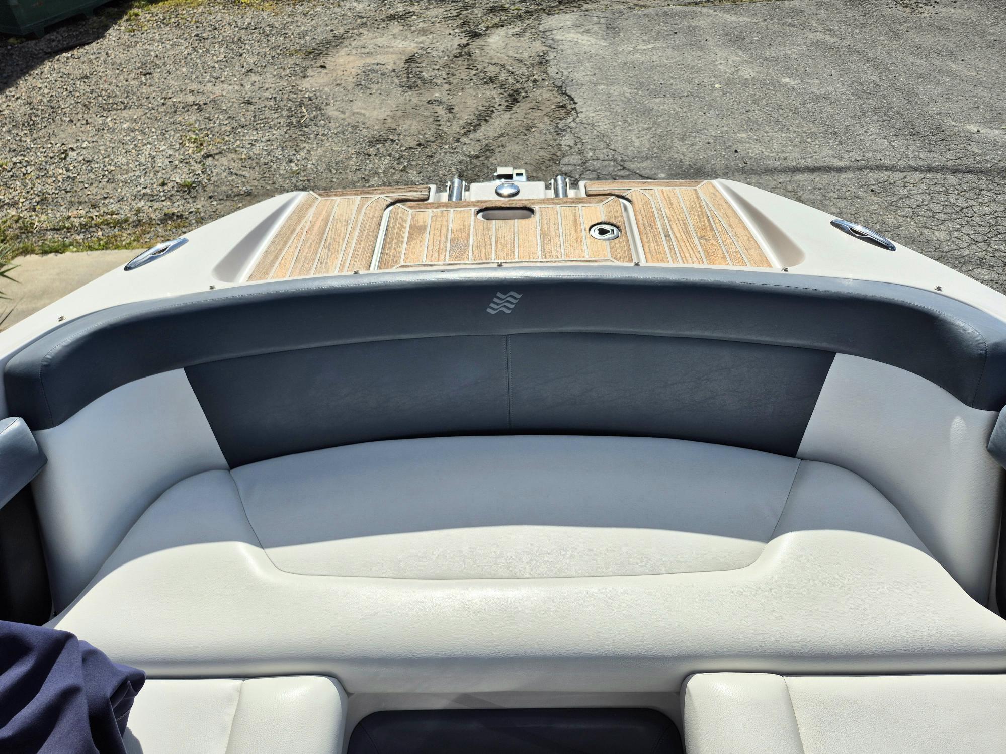 Four Winns SL 242 2009