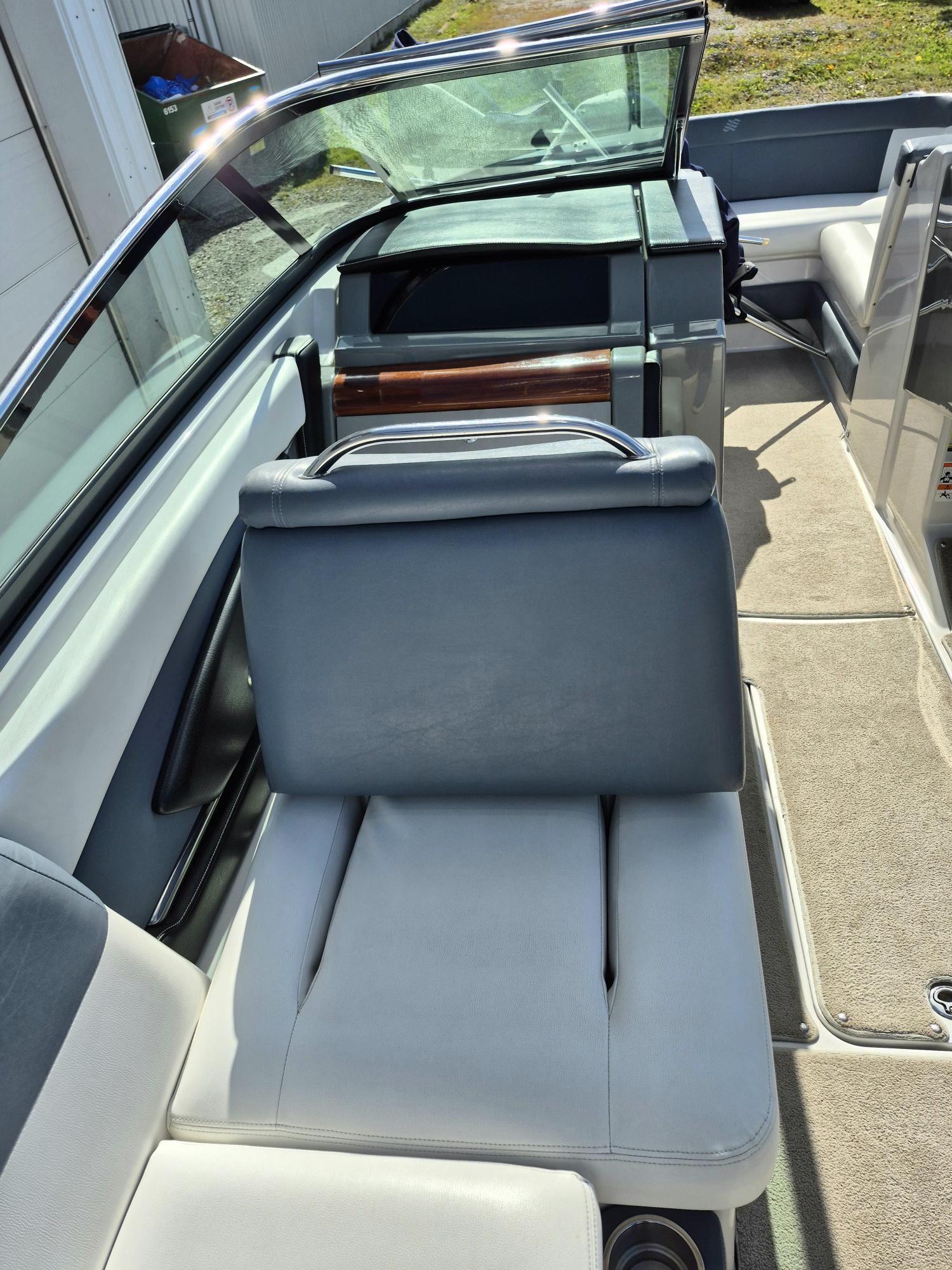 Four Winns SL 242 2009