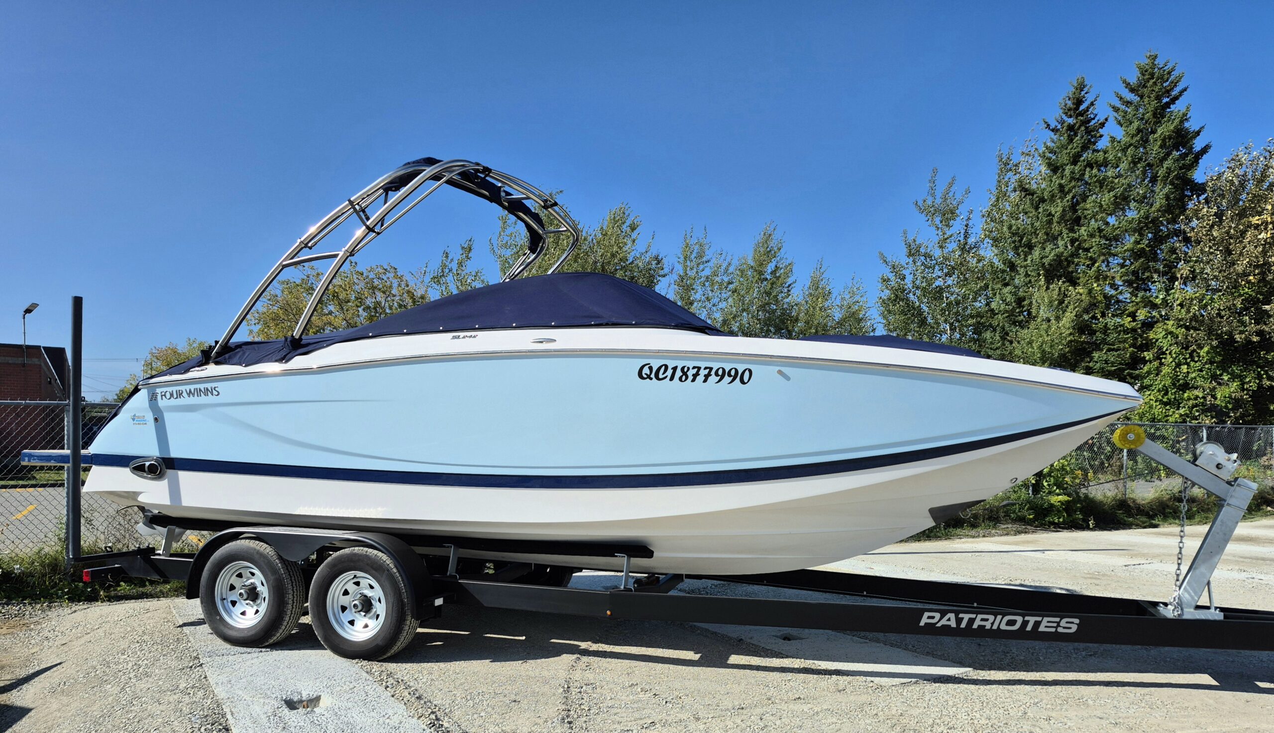 Four Winns SL 242 2009